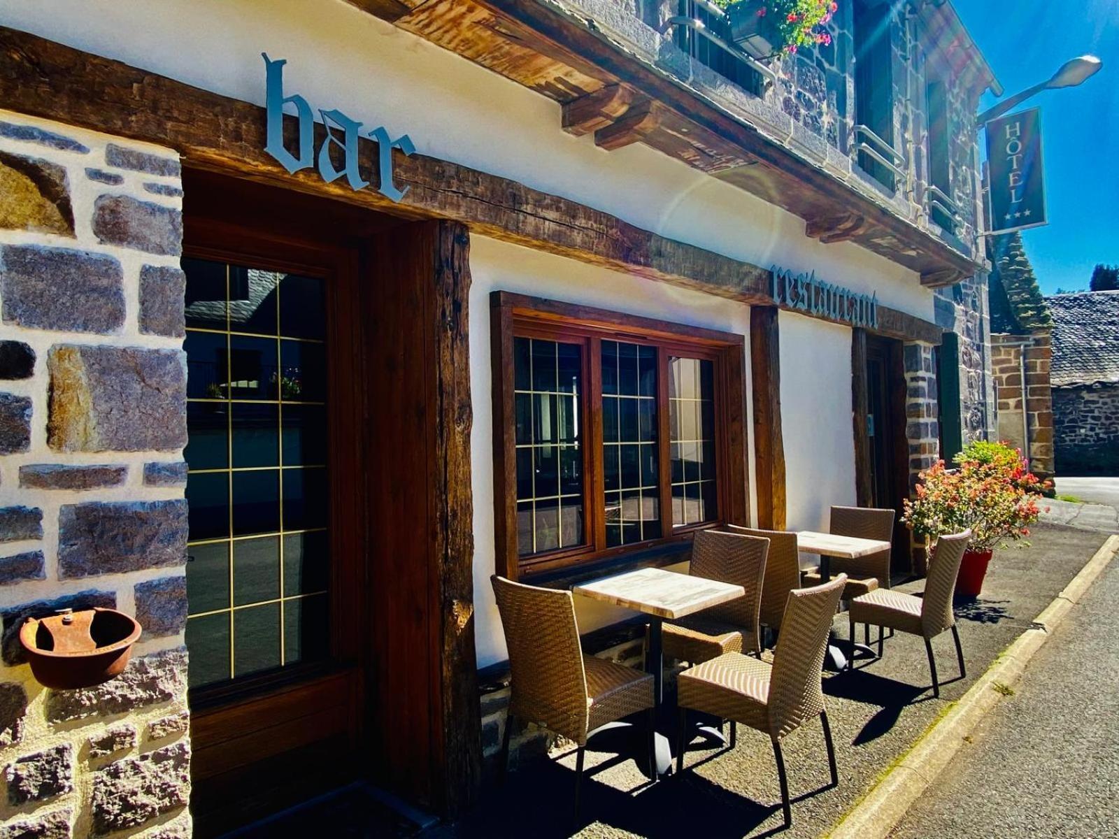 Hotel Restaurant Du Plomb Du Cantal Murat  Eksteriør billede